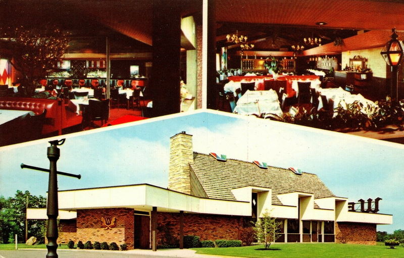 Webers Holiday House Motel - Vintage Postcard